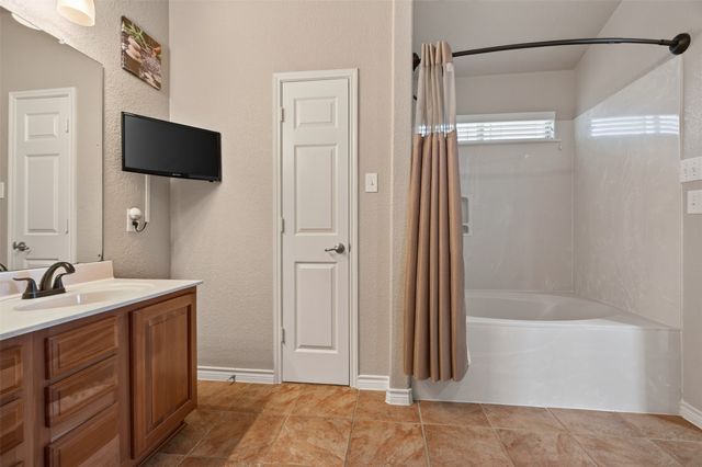 2151 Van Zandt Drive, Grand Prairie, TX 75052