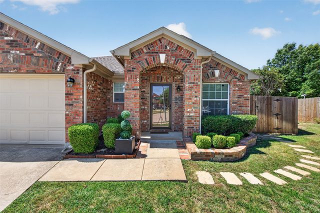 2151 Van Zandt Drive, Grand Prairie, TX 75052