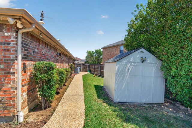 2151 Van Zandt Drive, Grand Prairie, TX 75052