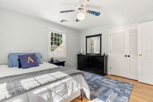 5 Aspen Circle, Andover, MA 01810