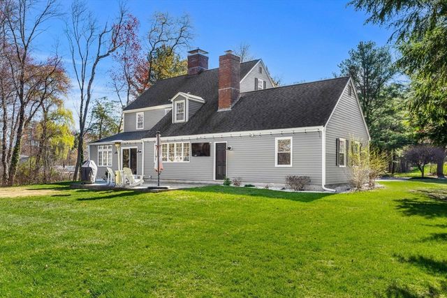 5 Aspen Circle, Andover, MA 01810