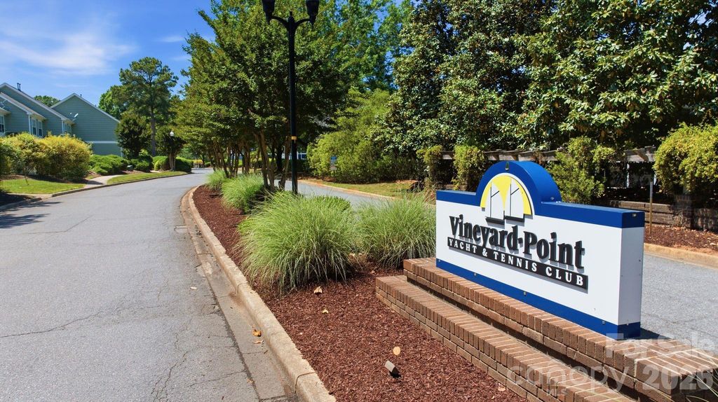 17515 Tuscany Lane, Cornelius, NC 28031