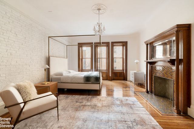 263 W 93RD Street, New York City, NY 10025