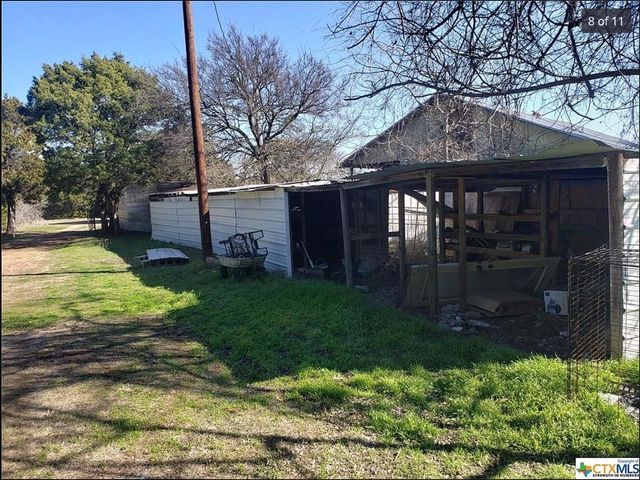 8565 S Us 183, Briggs, TX 78608