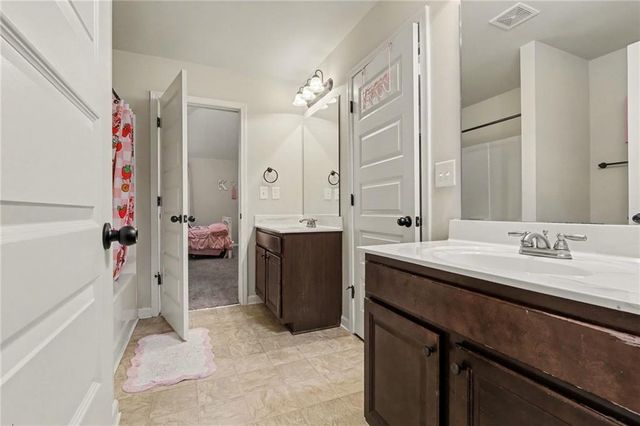 20 Stream Glen Court, Covington, GA 30016
