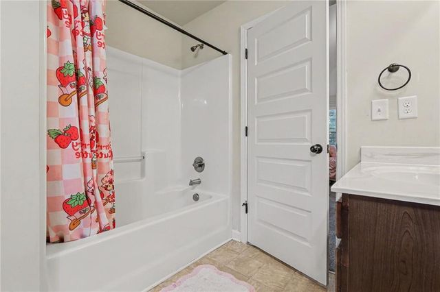 20 Stream Glen Court, Covington, GA 30016