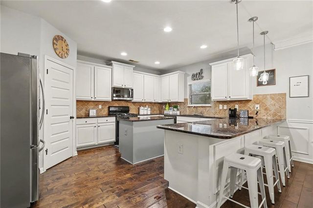 20 Stream Glen Court, Covington, GA 30016