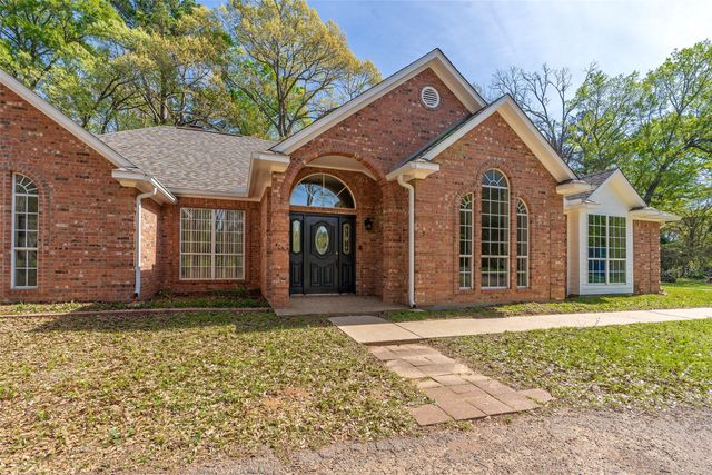 13882 Meadow Lane, Flint, TX 75762