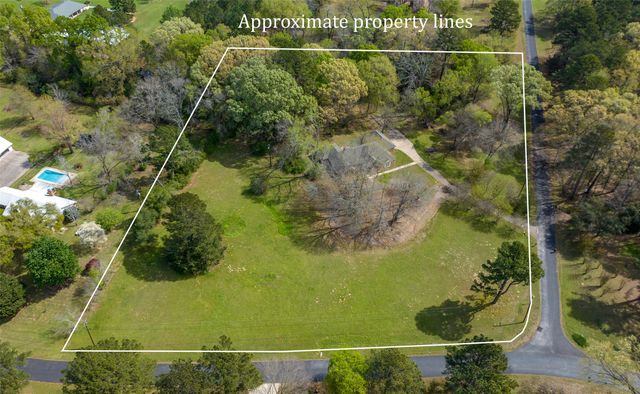 13882 Meadow Lane, Flint, TX 75762