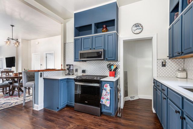 439 Vine Street, Hammond, IN 46324