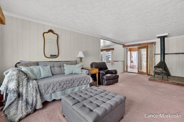 4162 Radstock Drive, Dorr, MI 49323