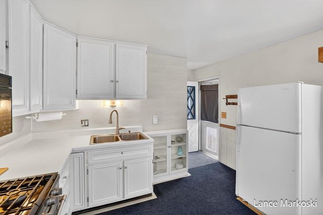 4162 Radstock Drive, Dorr, MI 49323