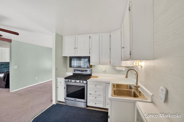 4162 Radstock Drive, Dorr, MI 49323