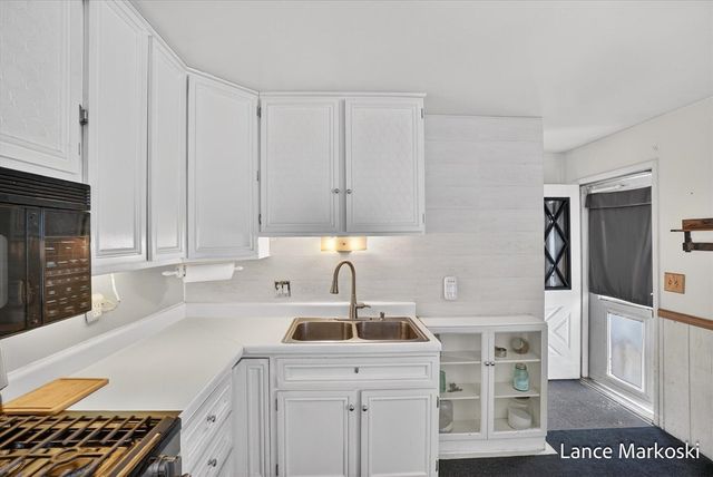 4162 Radstock Drive, Dorr, MI 49323