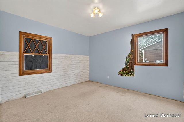 4162 Radstock Drive, Dorr, MI 49323