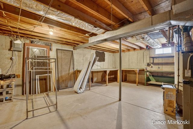 4162 Radstock Drive, Dorr, MI 49323