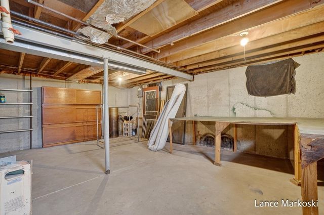 4162 Radstock Drive, Dorr, MI 49323