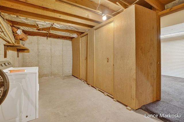 4162 Radstock Drive, Dorr, MI 49323