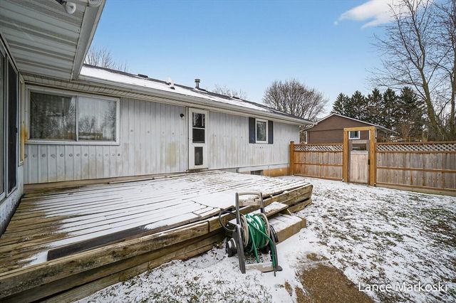 4162 Radstock Drive, Dorr, MI 49323