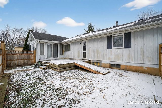 4162 Radstock Drive, Dorr, MI 49323