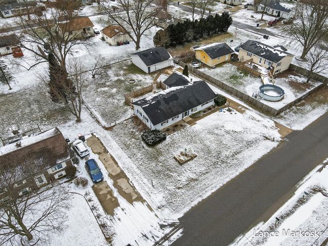 4162 Radstock Drive, Dorr, MI 49323