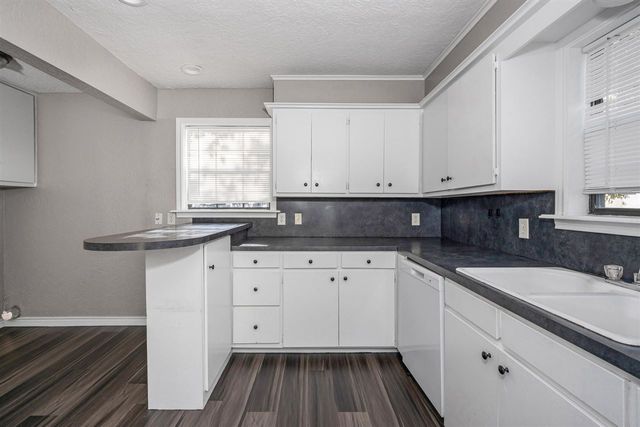 1707 NW Oak Ave, Lawton, OK 73507