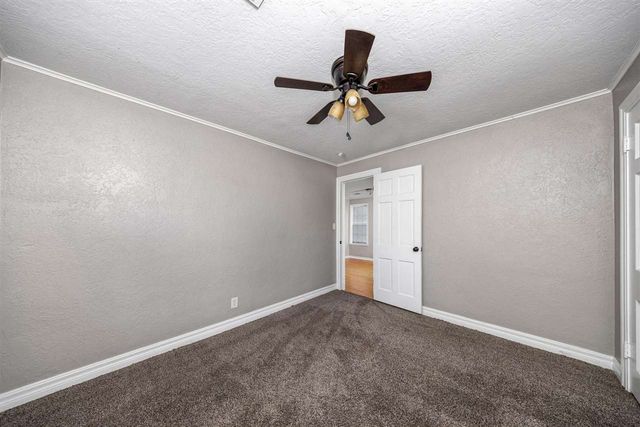 1707 NW Oak Ave, Lawton, OK 73507