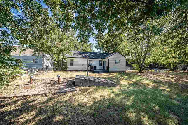 1707 NW Oak Ave, Lawton, OK 73507