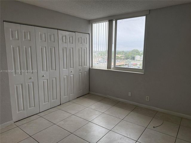 9001 SW 77th Ave C709, Miami, FL 33156