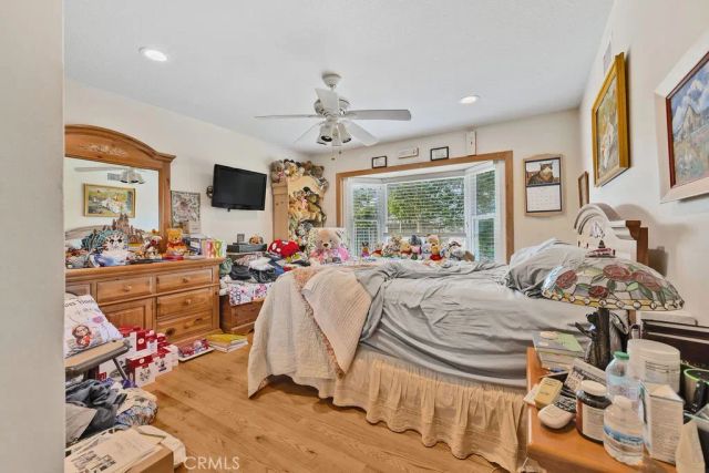 1144 El Camino Dr, Costa Mesa, CA 92626