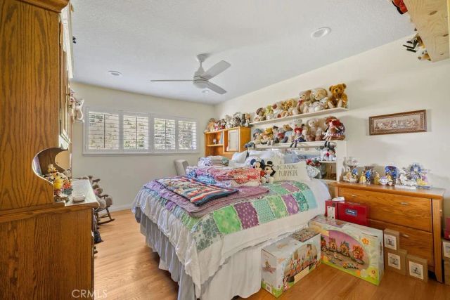1144 El Camino Dr, Costa Mesa, CA 92626