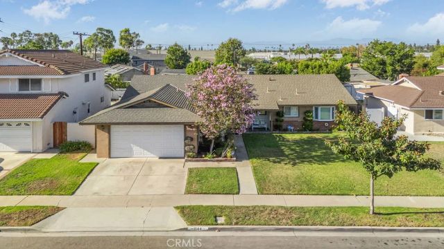 1144 El Camino Dr, Costa Mesa, CA 92626