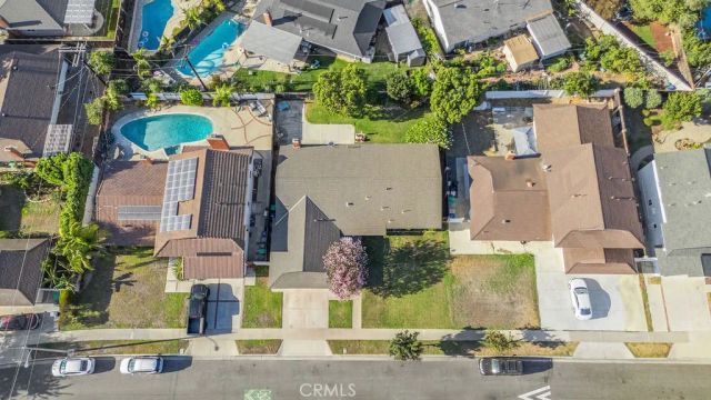 1144 El Camino Dr, Costa Mesa, CA 92626