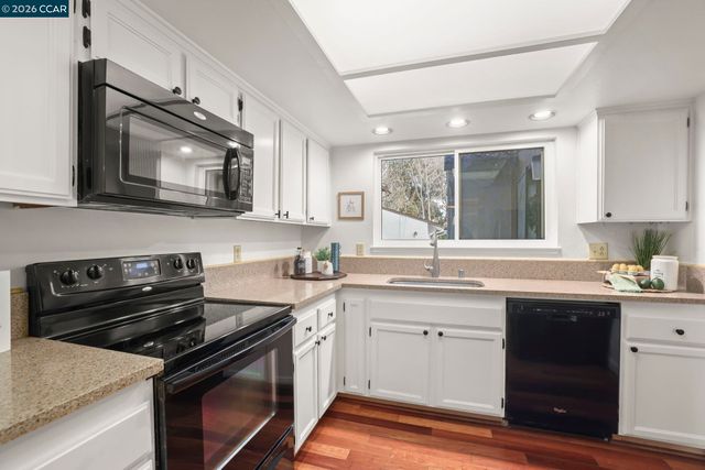 557 Chabre Ct, El Sobrante, CA 94803