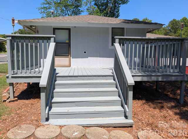 4053 Roddey Road, Catawba, SC 29704