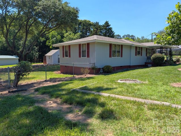 4053 Roddey Road, Catawba, SC 29704