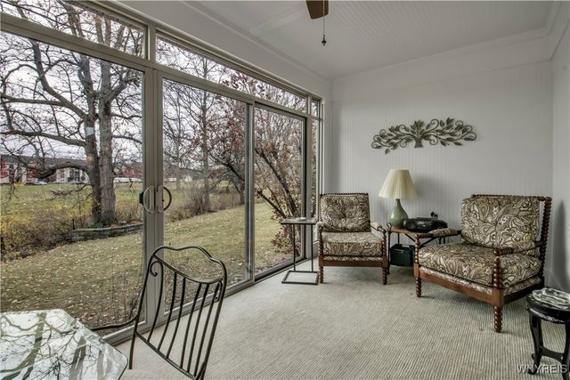 135 Lord Byron Lane, Amherst, NY 14221