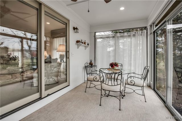 135 Lord Byron Lane, Amherst, NY 14221