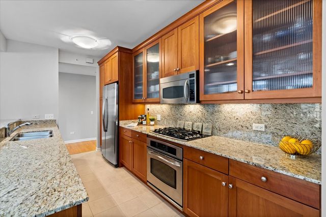 530 N LAKE SHORE Drive 1101, Chicago, IL 60611