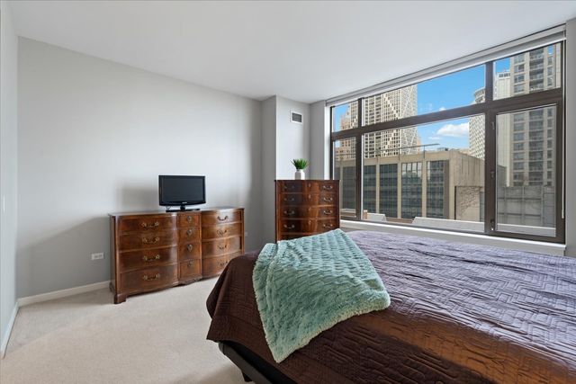 530 N LAKE SHORE Drive 1101, Chicago, IL 60611