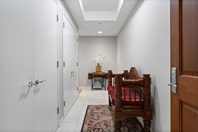 530 N LAKE SHORE Drive 1101, Chicago, IL 60611