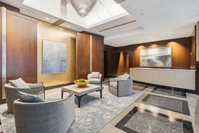 530 N LAKE SHORE Drive 1101, Chicago, IL 60611