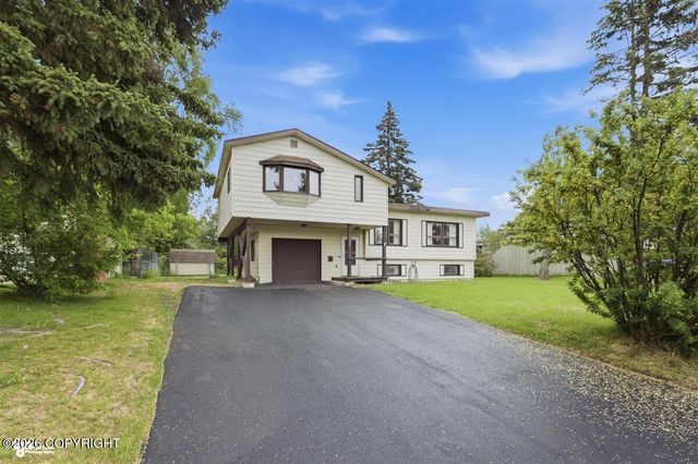 1607 Marten Street, Anchorage, AK 99504