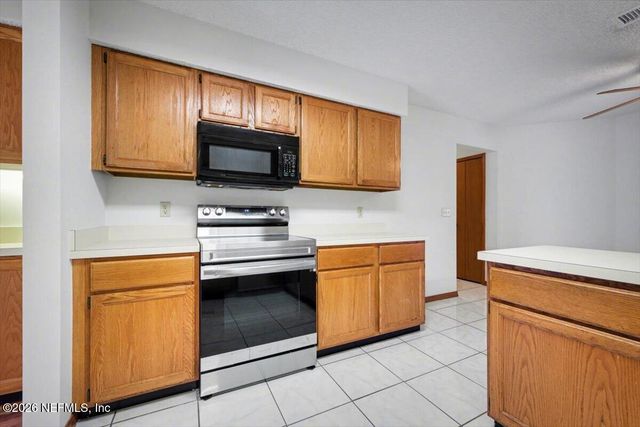 12608 LAZY MEADOW Drive N, Jacksonville, FL 32225