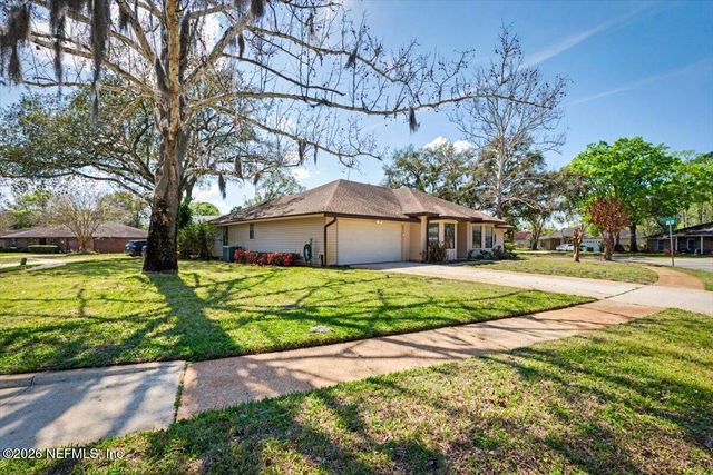 12608 LAZY MEADOW Drive N, Jacksonville, FL 32225