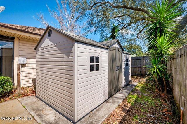 12608 LAZY MEADOW Drive N, Jacksonville, FL 32225