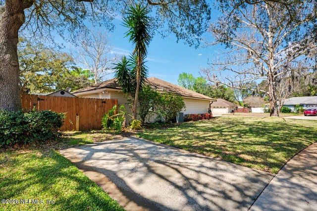 12608 LAZY MEADOW Drive N, Jacksonville, FL 32225