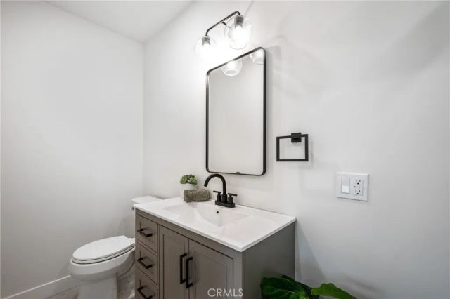 343 N Patton Avenue, San Pedro, CA 90731