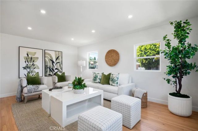 343 N Patton Avenue, San Pedro, CA 90731