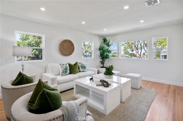 343 N Patton Avenue, San Pedro, CA 90731